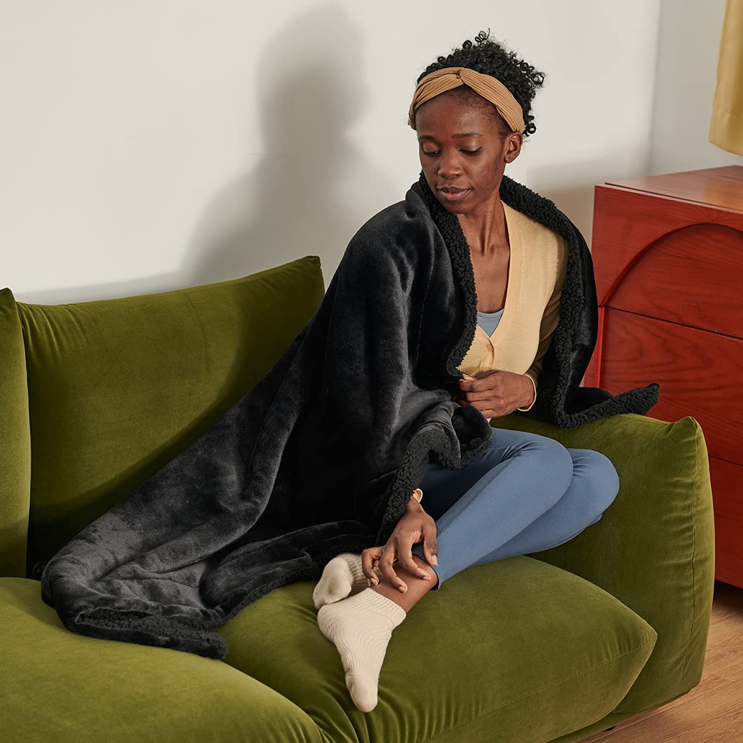 Sherpa Fleece Throw Blanket for Couch | Thick Fuzzy Warm Soft Blankets and Throws for Sofa, 50x60 Inches. - NextMamas